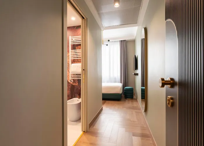 Je Otel