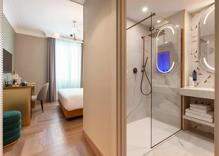 Je Otel 4*