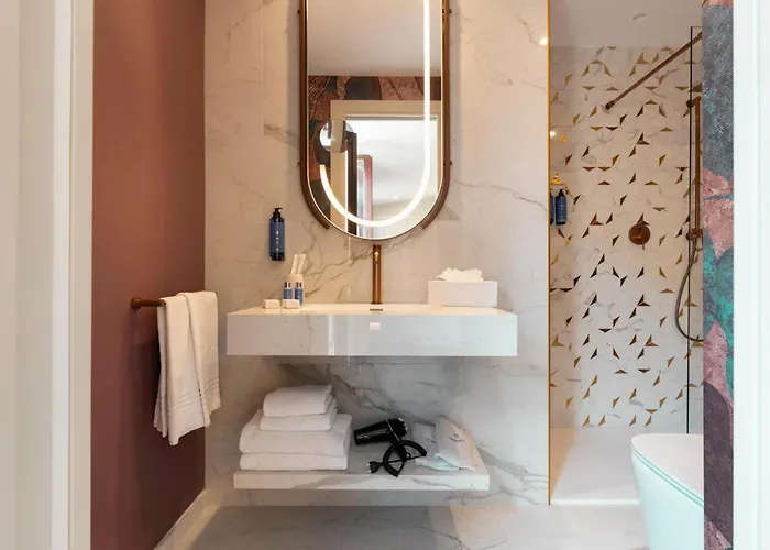 Otel Je 4*